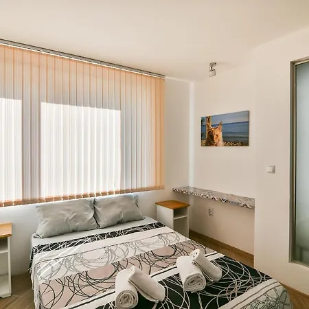 Apartman Flat Wi-fi & Streaming *